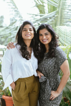 Shalini (Left) with her sister Jayanti